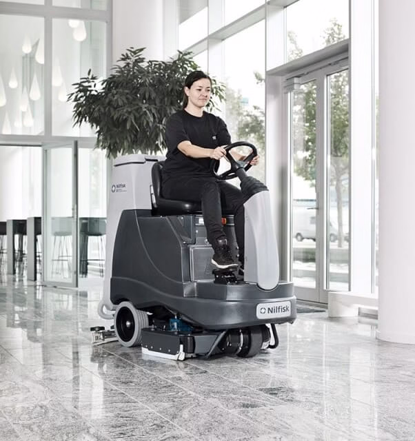 limpieza suelos locales comerciales valencia